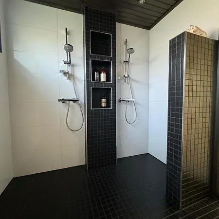 فيلة Luxury Vuopajanranta روفانييمي